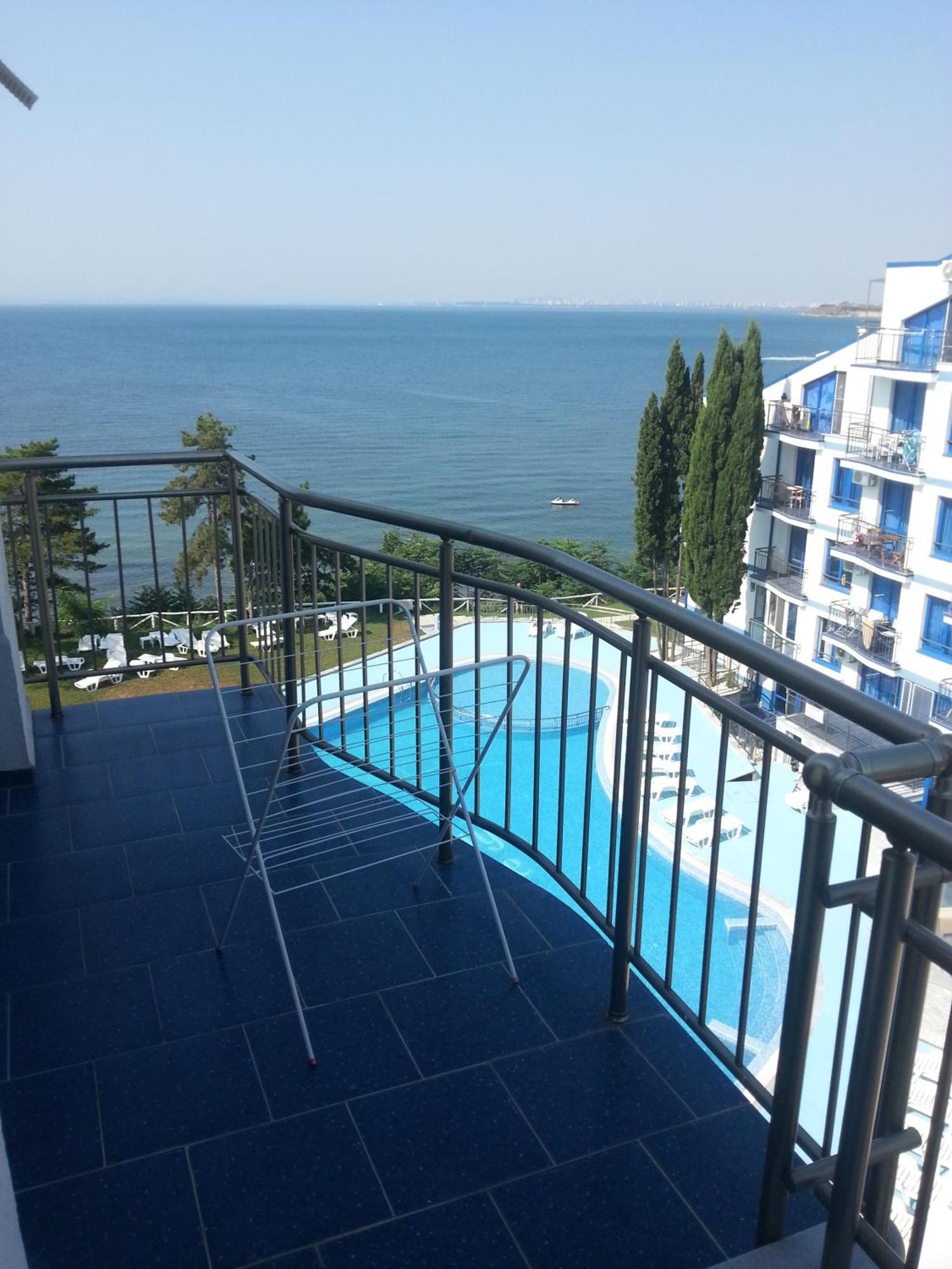Blue Bay Palace Apart Complex Πομόριε Δωμάτιο φωτογραφία