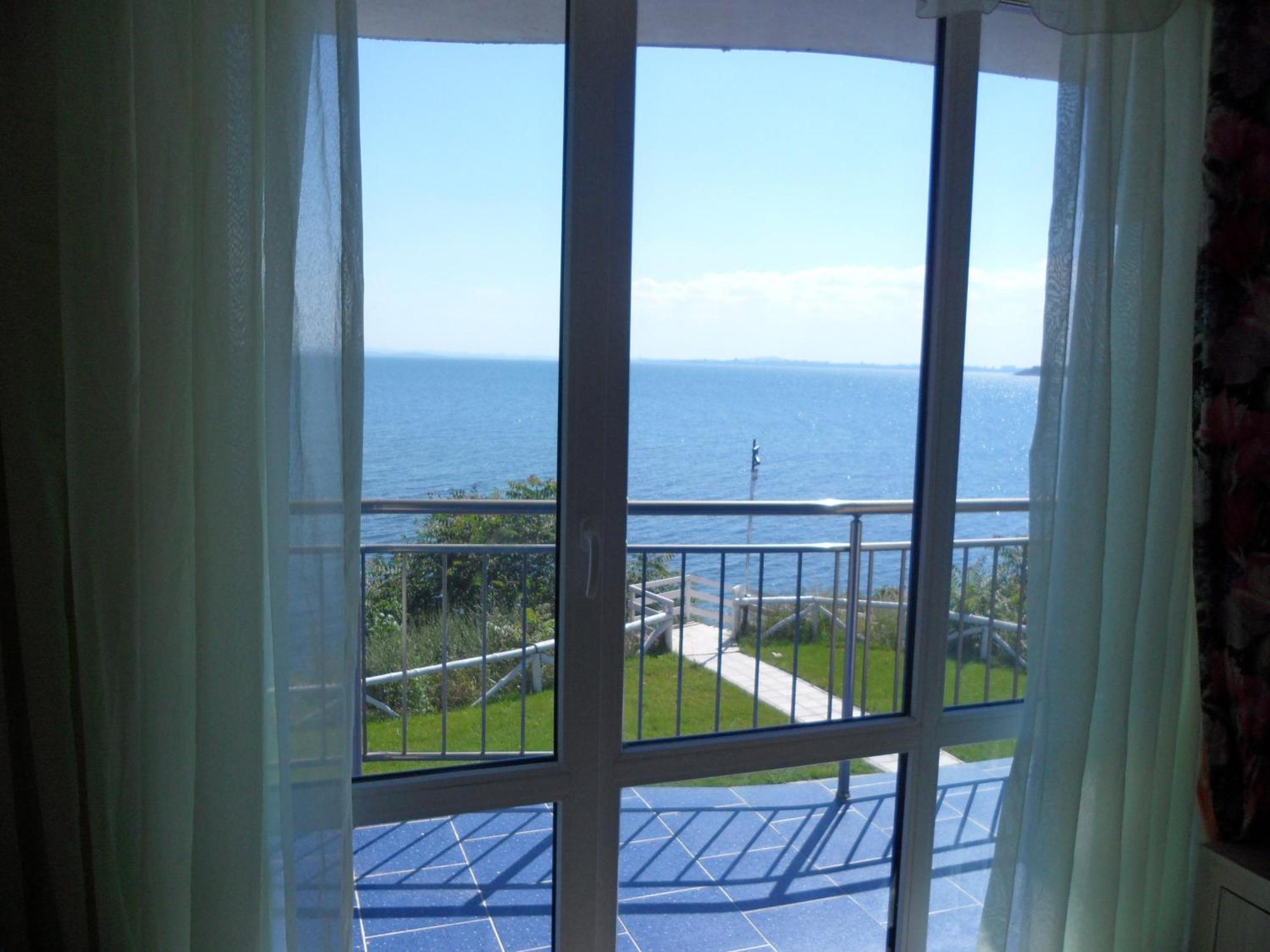 Blue Bay Palace Apart Complex Πομόριε Δωμάτιο φωτογραφία