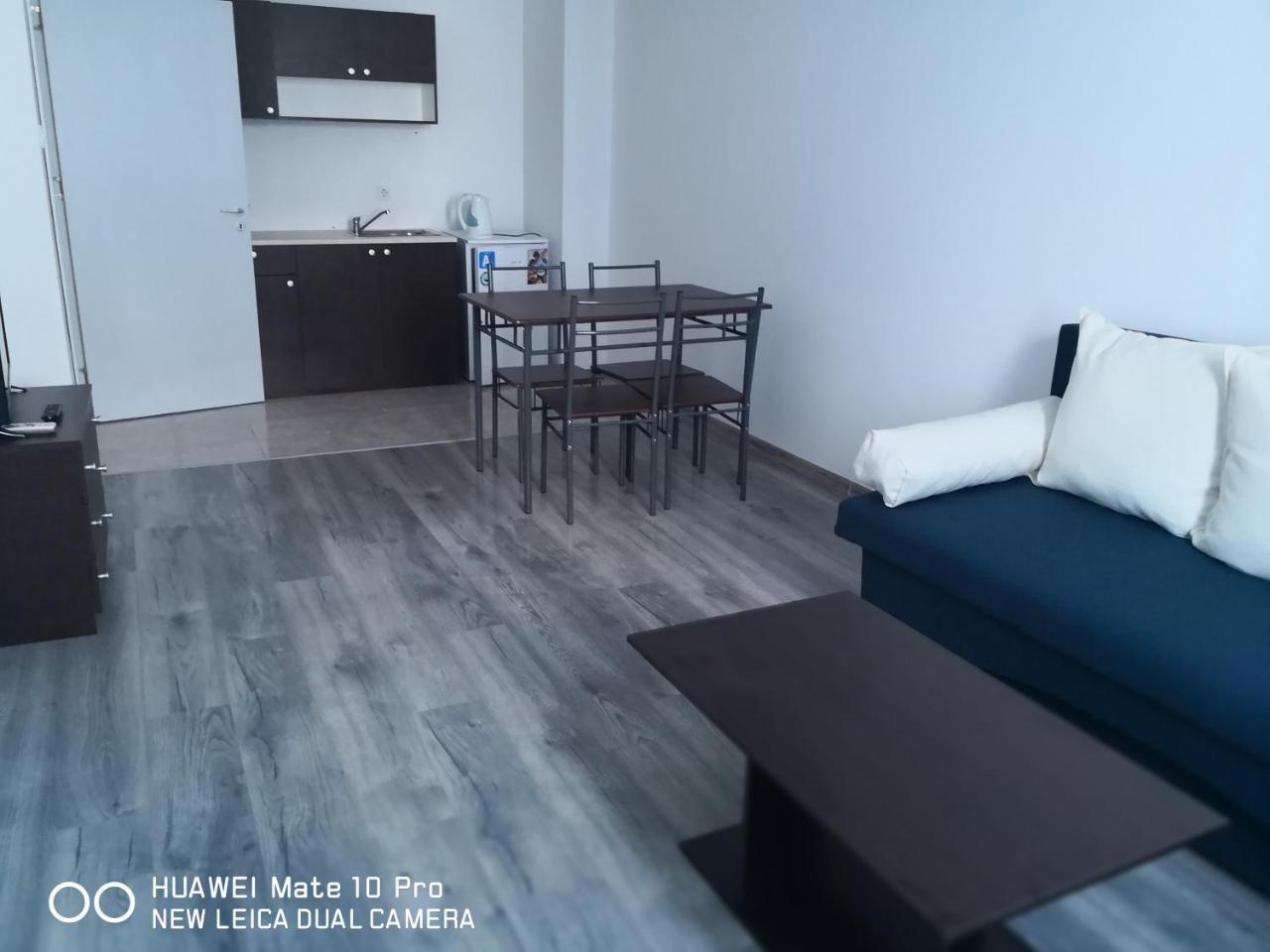 Blue Bay Palace Apart Complex Πομόριε Εξωτερικό φωτογραφία
